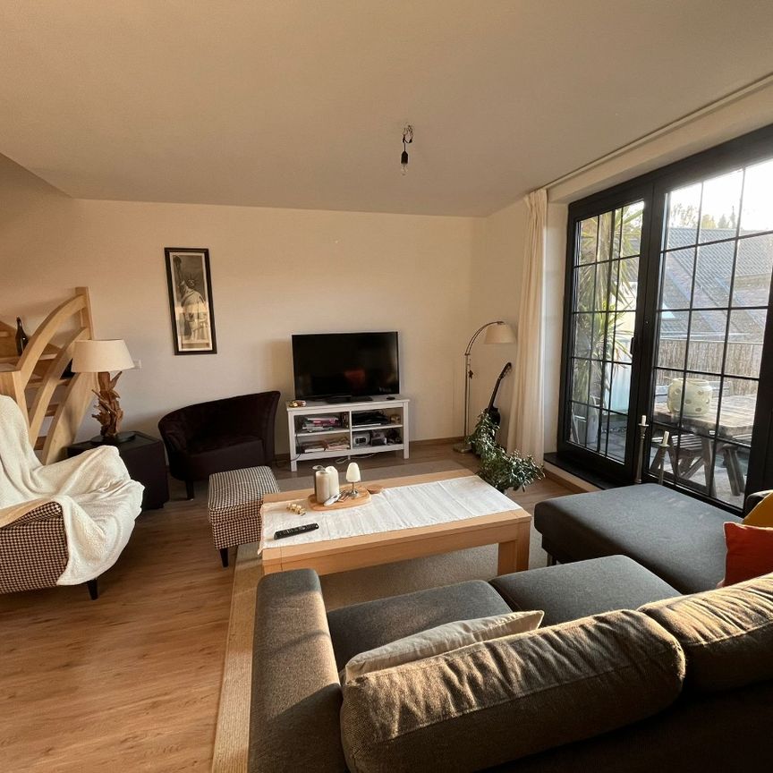 Duplex appartement met 2 slaapkamers, terras en staanplaats - Photo 1