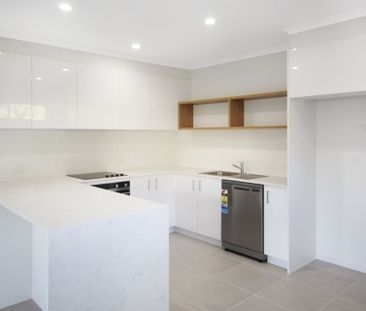 Contemporary 3-Bedroom Apartment in Prime Maroochydore Location - Photo 4