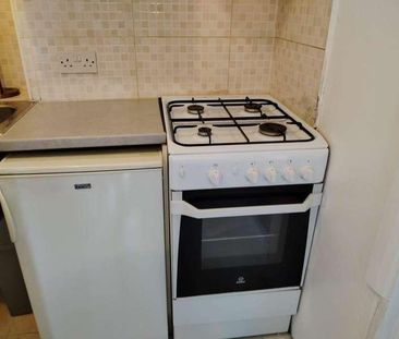 Harrow, Middlesex, HA1 - Photo 3