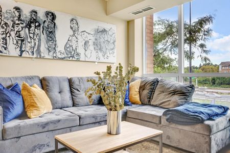 For Lease - 190 Manitoba Street Unit# 302, Toronto, Ontario - Photo 2