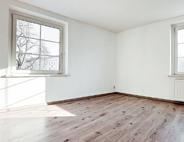 Frisch saniert - TOLLE 4 Raum - Wohnung für die ganze Familie - Photo 1
