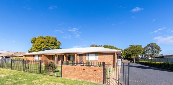 8/28 Elizabeth Street, Dubbo, NSW 2830 - Photo 2