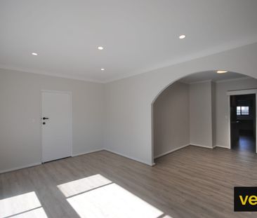 Fully Renovated Unit in Great Location! - Photo 1