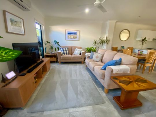 Mango Hill - Photo 1