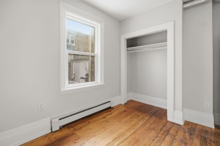 For Lease - 22 Victor Street Unit# 2, London South, Ontario - Photo 3