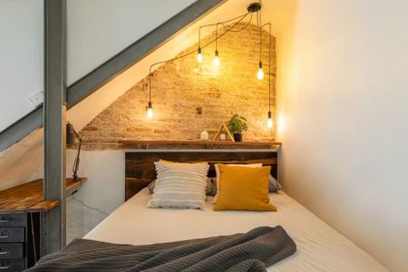 Carrer de l'Oli, Barcelona, Catalonia 08003 - Photo 3