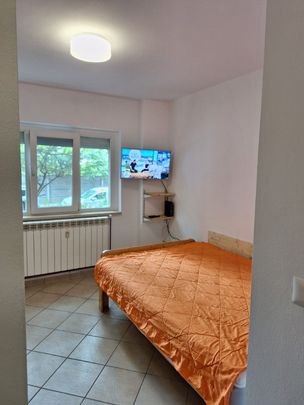 Inchiriere garsoniera Calea Aradului (Piata verde) - Fotografie 1