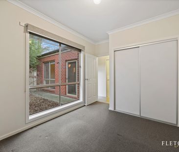 GREAT TOWNHOUSE IN SENSATIONAL CENTRAL LOCATION - Photo 2