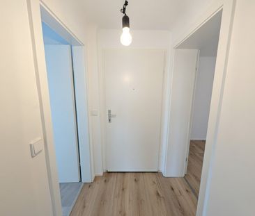 Erstbezug nach Sanierung: Attraktives 2-Zimmer-Apartment in Premstä... - Foto 1