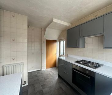 3 bedroom apartment to rent - Photo 5