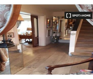 Room for rent in 2-bedroom house in Dublin - Photo 2