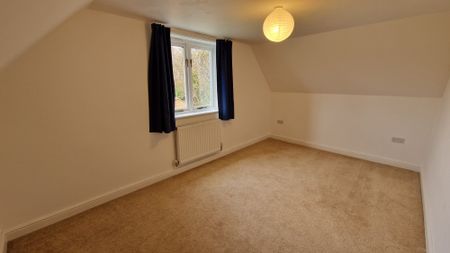 1 bed flat to rent in The Old Rectory, Wild Oak Lane - Photo 4