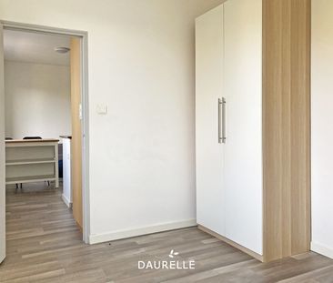 Location Appartement 2 pièces 34m² NOVES 13550 - Photo 2