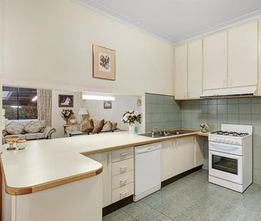 17 Waterdale Road, Ivanhoe - Photo 1