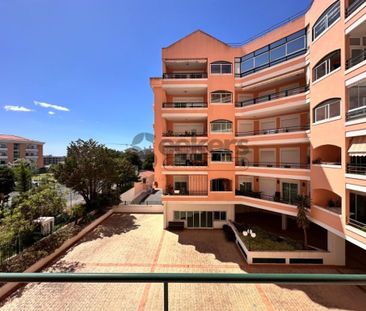 2 room luxury Flat for rent in Cascais, Portugal - Photo 4