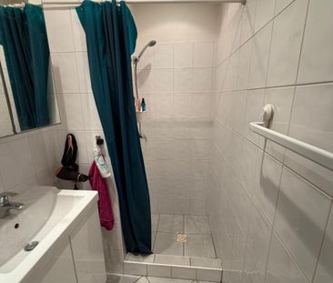 Pronájem bytu Garsoniéra • 25 m² bez realitkyV domově, Praha - Žižkov - Fotografie 4