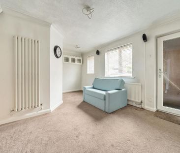 1 bedroom semi-detached house to rent - Photo 6