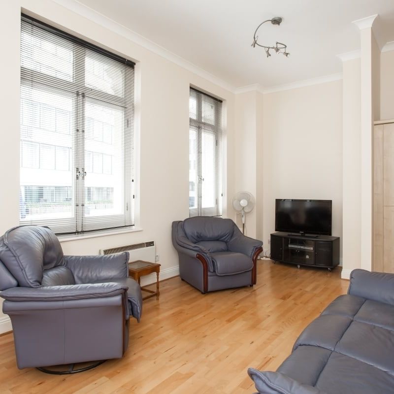 1 bedroom apartment to rent - Photo 1