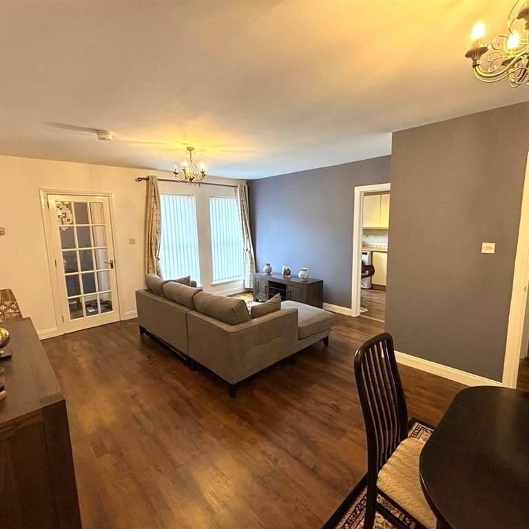 81 Ballylenaghan Park, Belfast, BT8 6WR - Photo 1