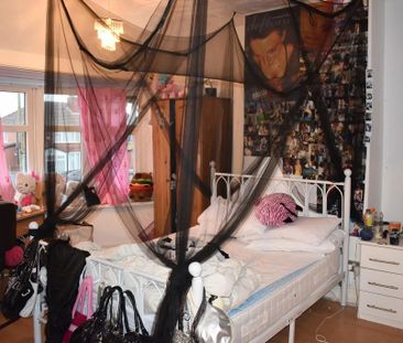 4 bedroom barn conversion to rent - Photo 4