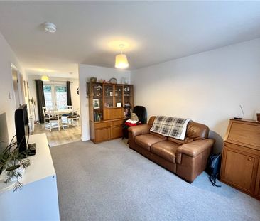 A rarely available modern two bedroom semi-detached house on a new ... - Photo 1
