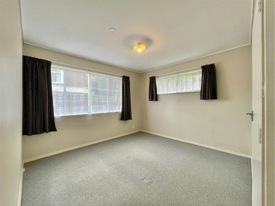 3 Bedroom Unit in Kingston - Photo 1