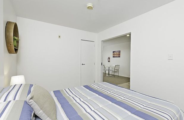 Stylish City One-Bed in Mount Street - Furnished Oasis - Photo 1