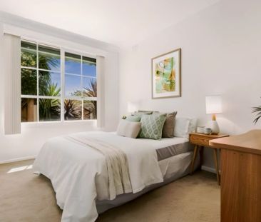 2 Bed, 1 Bath - Photo 5