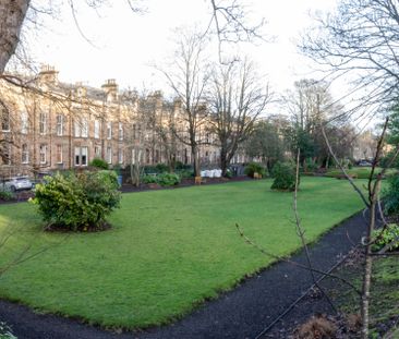 Crown Gardens - Photo 3