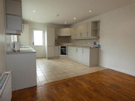 492 Lyttlesdale, Garvagh, BT51 5EA - Photo 2