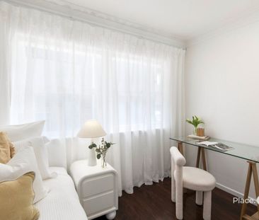 19 Camelia Street, Cannon Hill QLD 4170 - House For Rent - $1,050 |... - Photo 3