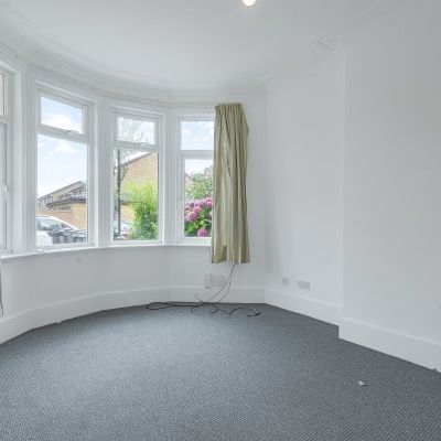 Higham Station Avenue, Chingford, E4, Property for rent - Photo 1