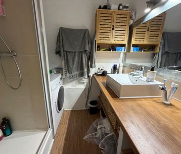 Location Appartement 3 pièces 51m² LA ROCHELLE 17000 - Photo 5