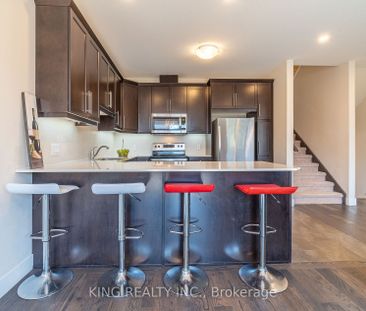 For Lease - 1960 Dalmagarry Road Unit# 135, London North, Ontario - Photo 1