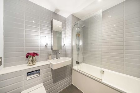 Acre Lane, London, SW2, London - Photo 5