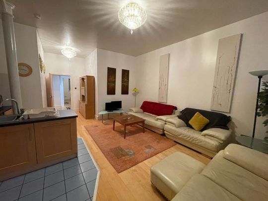 3 bedroom flat to rent - Photo 1