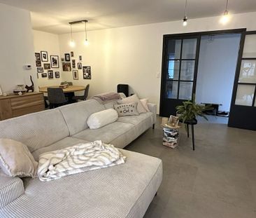 Appartement te huur in Nieuwerkerken voor € 950 met 2 slaapkamers - Photo 2