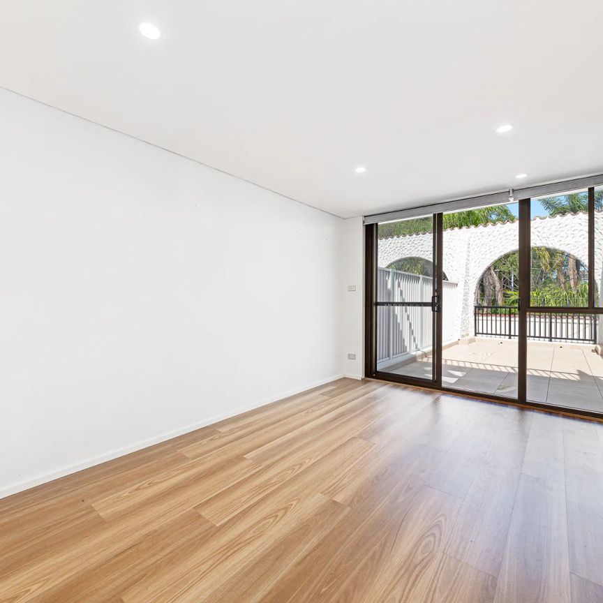 101/450 Pacific Highway, - Photo 1