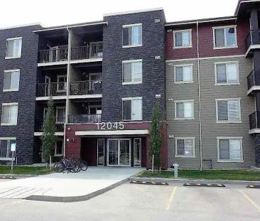 Luxury condo with 2 bedroom only $1495 including parking | 206 - 12... - Photo 1