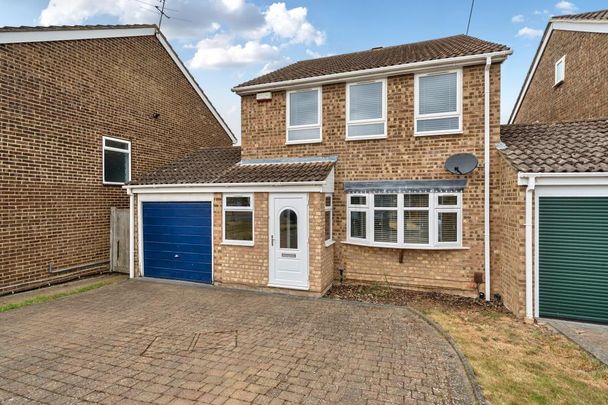 3 bedroom link detached house to rent - Photo 1