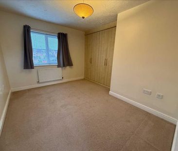 1 bedroom mews to rent - Photo 6