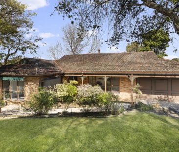 Highly Desirable Family Home In Prime Suburb - Photo 3