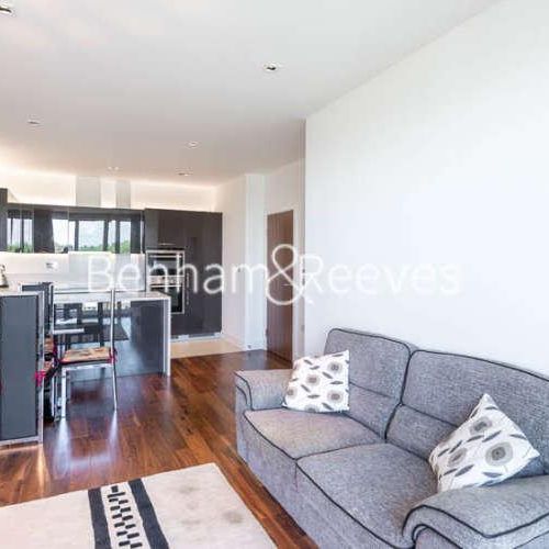 Longfield Avenue, Ealing, W5 - Photo 1