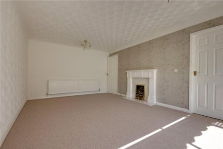 3 bedroom bungalow to rent - Photo 2