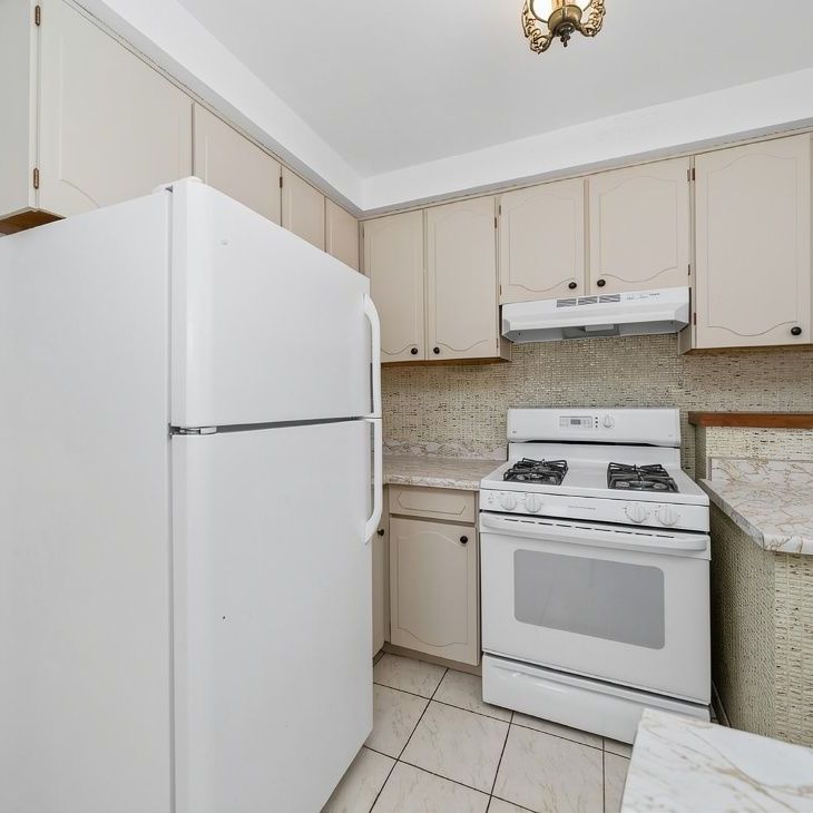 For Lease - 47 Wheelwright Crescent, Toronto, Ontario - Photo 1