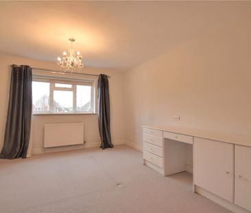 4 bedroom house to rent - Photo 2