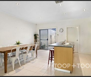 INNER URBAN LIVING & LIFESTYLE - Photo 4
