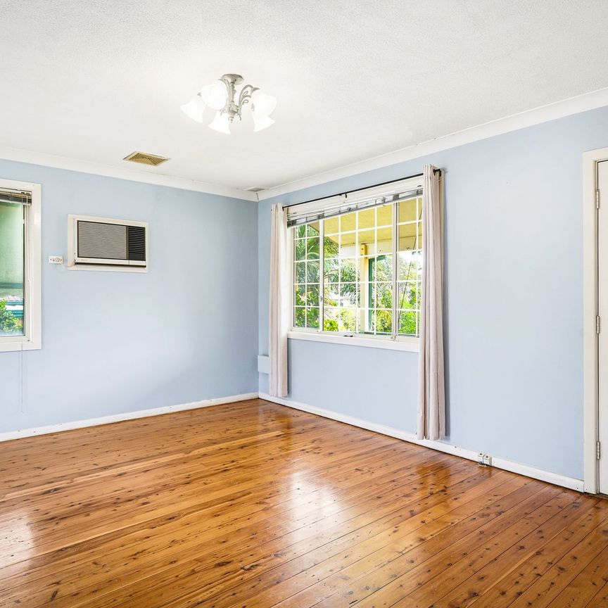 3 Bedroom Home in Penrith - Photo 1