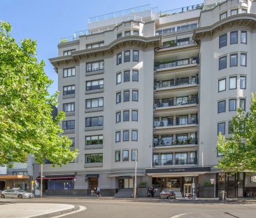 Sleek urban living in Potts Point's acclaimed `The Hampton' - Photo 6