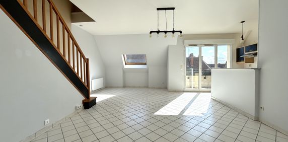 APPARTEMENT F2 DUPLEX - HYPER CENTRE - Photo 2